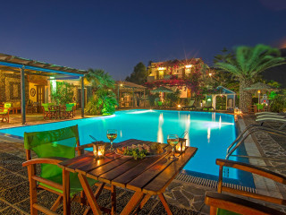 Holiday Beach Resort Santorini