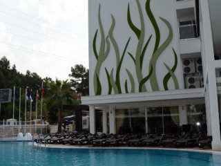 Adella Side Hotel (ex. Holiday City Hotel)