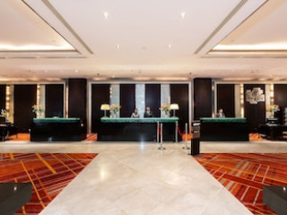 HOLIDAY INN BANGKOK SILOM