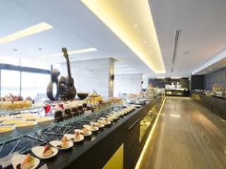 HOLIDAY INN BANGKOK SUKHUMVIT BY IHG