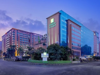 HOLIDAY INN CAIRO CITYSTARS