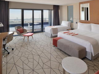 Holiday Inn Dubai Festival City