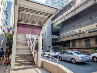 Holiday Inn Express BANGKOK SATHORN by IHG