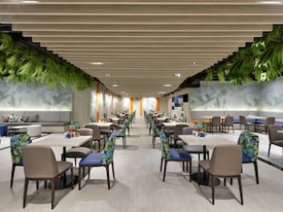 HOLIDAY INN EXPRESS BANGKOK SUKHUMVIT 11