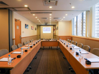 Holiday Inn Express Causeway Bay Hong Kong, an IHG Hotel