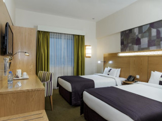 Holiday Inn Express Dubai Airport