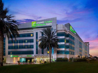 HOLIDAY INN EXPRESS DUBAI AIRPORT