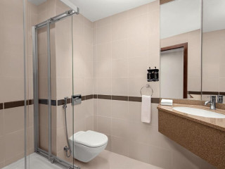 Holiday Inn Express Dubai Internet City, an IHG Hotel