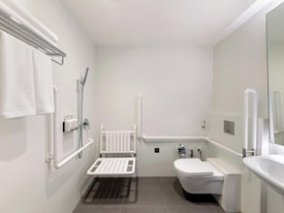 HOLIDAY INN EXPRESS SINGAPORE ORCHARD ROAD (SG CLEAN)