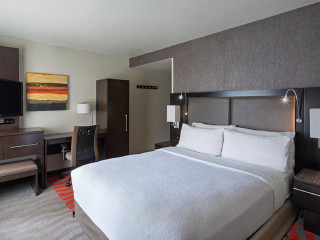 Holiday Inn Manhattan Financial District 4*