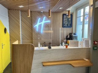 HOLIDAY INN PARIS - AUTEUIL