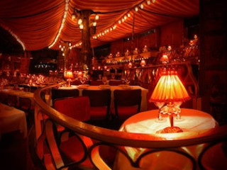 HOLIDAY INN PARIS - MONTMARTRE