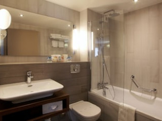 HOLIDAY INN PARIS - MONTMARTRE