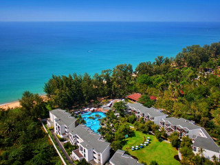 Le Méridien Phuket Mai Khao Beach Resort