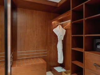 HOLIDAY INN & SUITES - CAIRO MAADI, AN IHG HOTEL