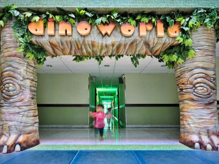 Holiday World Riwo Hotel