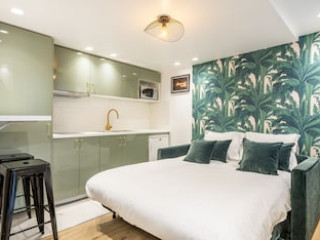 HOLIDAYSINPARIS - BONNE NOUVELLE