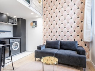 HOLIDAYSINPARIS - BONNE NOUVELLE