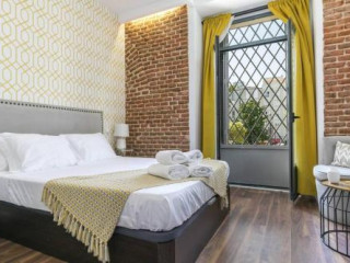 HOMEABOUT PRADO APARTMENT I (2BR 2BT)