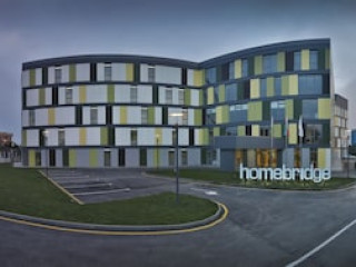 HOMEBRIDGE HOTEL APARTMENTS