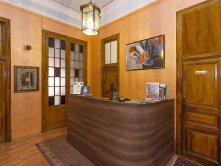 Hostal Girona