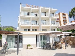 Hostal Residencia Sutimar