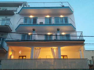 Hostal Villa Maruja