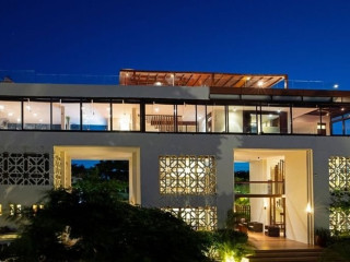 Nungwi Dreams by Mantis