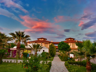 ANGORA BEACH RESORT SEFERIHISAR