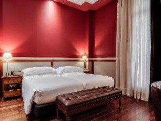 Hotel 1898