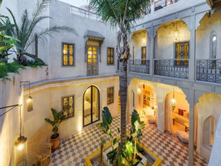 Riad XO
