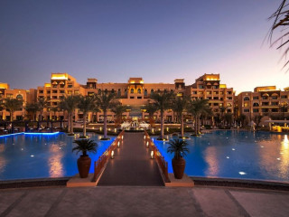 Saadiyat Rotana Resort & Villas