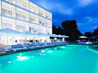 Grupotel Ibiza Beach Resort