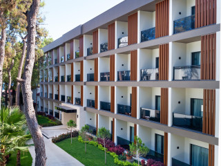 Seven Seas Hotel Life (Otium Life)