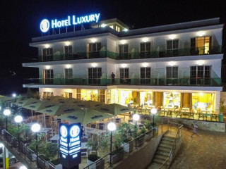 Hotel Luxury