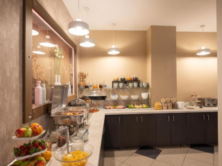 Hotel Akropol
