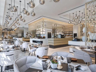 Hotel Al Bandar Arjaan by Rotana – Dubai Creek