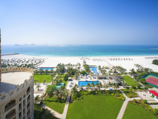 Al Hamra Village Golf& Beach Resort