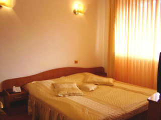 HOTEL ALEXANDROS