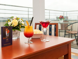 Hotel Ambassador
