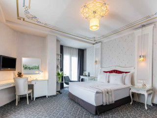 HOTEL AMIRA ISTANBUL