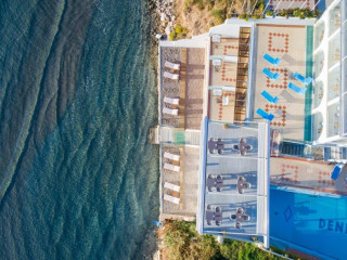 Hotel and Apartments Denise Beach