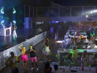 Red Ginger Chic Resort
