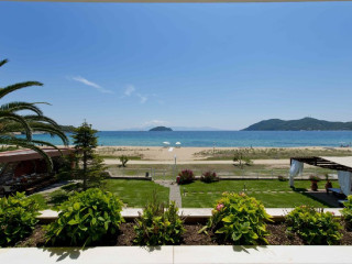 Vila Arethousa
