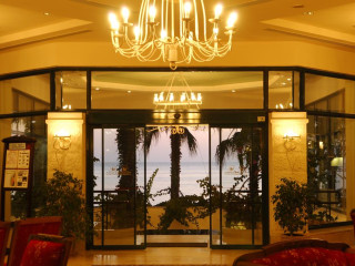 HOTEL ASKA JUSTIN BEACH 