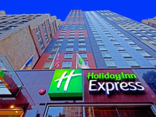 Holiday Inn Express New York City Times Square