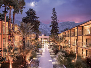 Balmy Beach Resort (Adult Only 18+)
