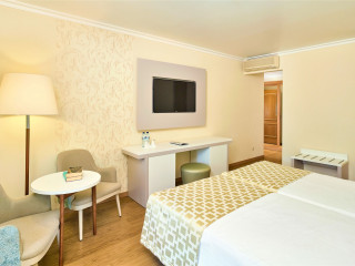 Hotel Baía Grande