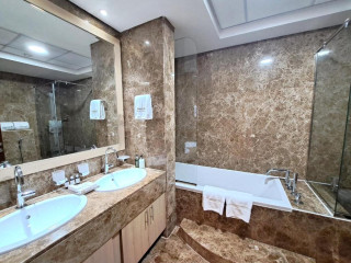 Hotel Barcelo Residences Dubai Marina