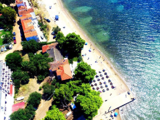 Golden Beach Hotel